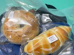-沁屋面包店(人民东路店)