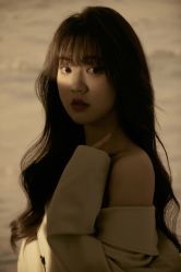 -喜爱高定婚纱摄影