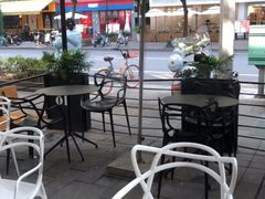 露天位-81BAKERY(大学路店)