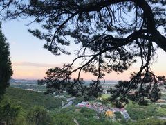 -鬼笑石后山停车场