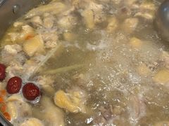 -一席地·本地鸡窝·杭帮鸡火锅(萧山银隆百货店)