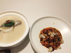 宫爆蘑菇鸡-肆月河豚·新淮扬(金融街店)