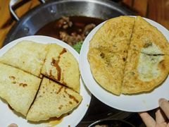 -大众跷脚牛肉馆·非遗传承单位(峨眉山店)