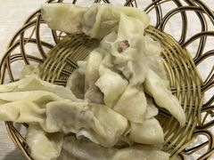 -老东门糁烫面角总店