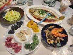 -必点海鲜·海肠捞饭·鲅鱼水饺(滨江道店)
