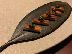 鱼子酱脆皮松板肉-解香楼(八盘岭路店)