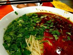 -牛一嘴·兰州牛肉面·大盘鸡(财富中心店)