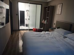 -上海怡沁园度假酒店