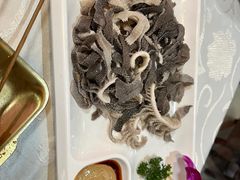 -羊家胡同·龙虾烧烤火锅(龙汇路店)