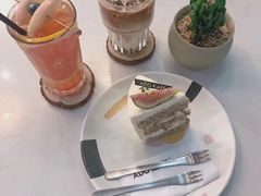 -ADO KAFE(大学城店)