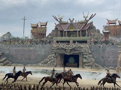 -七彩云南欢乐世界