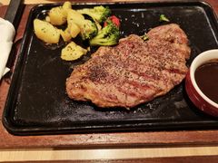 -必胜客(WOW中心城店)