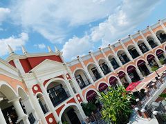 -佛罗伦萨小镇广佛名品奥特莱斯(疏港路店)