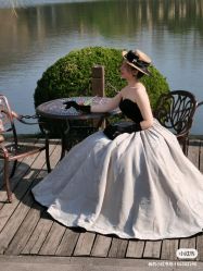 -雪中彩影婚纱摄影·微光艺术中心