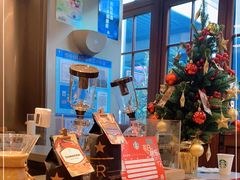 -星巴克臻选(上海今潮8弄店)