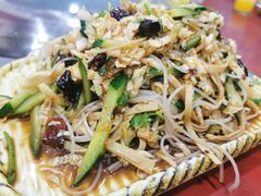 -哈尔滨东北铁锅炖(都督街店)