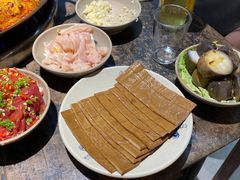 双椒牛肉-四小区火锅·巷子里的重庆火锅(花照壁店)