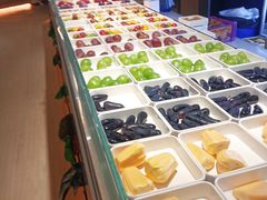 -涨巢·潮玩水疗局