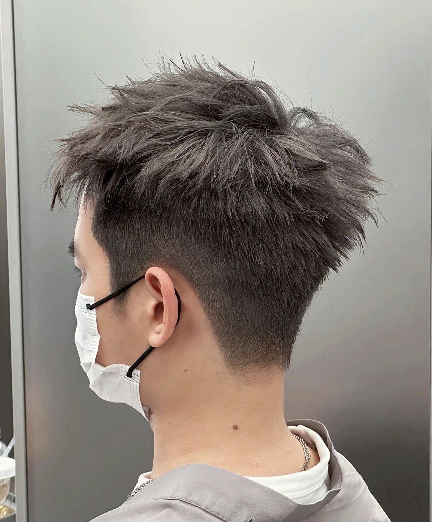 如何找到适合自己的发型泉州男士烫发换个发型换人泉州中骏男士
