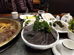 -小天鹅火锅·一线江景洪鼎旗舰店(洪崖洞店)