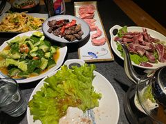 -七甲山烤肉(长白山奇石山珍根艺一条街店)