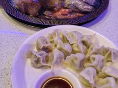 -巧克力渔家.小船海鲜胶东菜(万平口店)