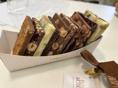 -Laderach 莱德拉(上海环贸iapm店)