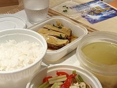 -老乡鸡(上海白玉兰广场店)