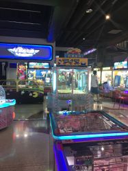 点击看大图 -嗨翻Hi-Fun竞技主题乐园·蹦床团建生日聚会(五棵松华熙店)