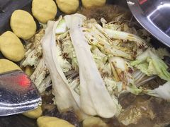 -屯老二农家铁锅炖·行业领军者(梅江店)