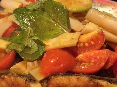 -令狐冲·炭烤活鱼(宝龙店)