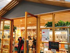 -猫的天空之城概念书店(印象城购物中心店)