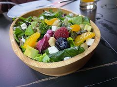 莫泽里拉新鲜乳酪沙拉-Brotzeit博璨德国啤酒餐厅(亮马桥官舍店)