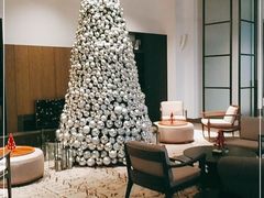 -瑰丽酒店·海吧·天际下午茶·现场DJ·天台酒吧