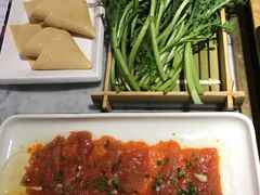 -尚尚仙·酸汤猪手·猪肚鸡火锅(华联万柳购物中心店)