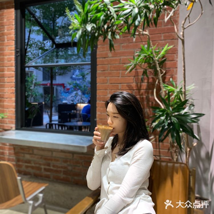 东莞咖啡｜放学了 一起喝杯桂花拿铁☕️吗？