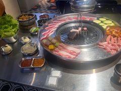 -哈哈碳都·牛肋条无限自助烤肉(宝龙店)