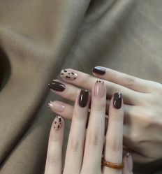 -秀色美甲美睫纹绣护肤