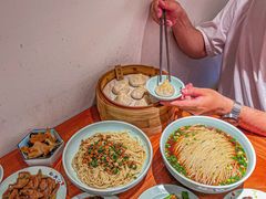 -裕兴记•蟹黄面馆(人民广场店)