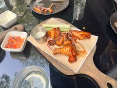 -BOURBON 玻本美式餐厅酒吧(虹桥新天地店)