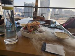 -杏荟旋转餐厅(广州爱群店)