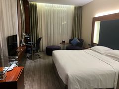 -上海浦东假日酒店