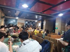 大堂-昱龙大盆牛蛙馆(三兴街总店)