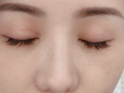 -一本X目奈子日式单根美睫专业店