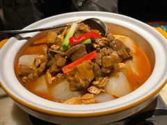 -佬麻雀·新湘菜(东方宝泰店)