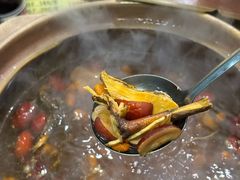 -威邵鸡煲(西华路总店)