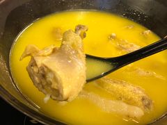 -鲜入围煮花胶鸡海鲜火锅