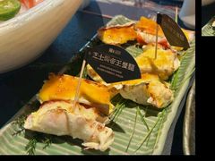 -雍容荟帝王蟹活龙虾展台自助(IFS黑金店)