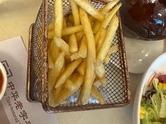 -华梅西餐厅(哈尔滨中央大街店)