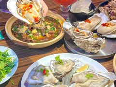 -蚝堡海鲜·威海菜·海肠捞饭·烧烤·亚洲吃蚝公司(幸福门店)